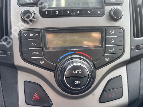 Switch HYUNDAI i30 Estate (FD) 1.6 CRDi | BP35938698I30 - Image 28