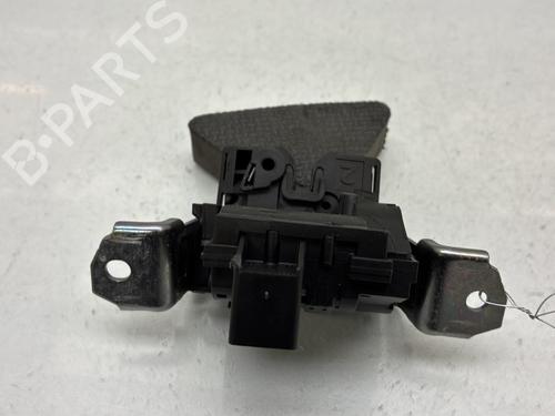 Bagklap lås Bagklap lås PEUGEOT 108 1.2 (82 hp) 33858858 33858858