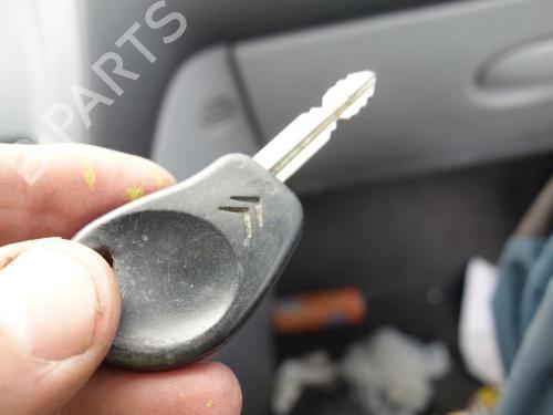 Left mirror CITROËN XSARA PICASSO (N68) 1.6 HDi | BP20015142C26 