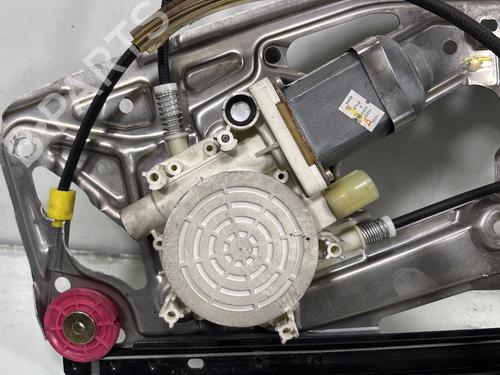 Front left window mechanism BMW 5 (E39) 523 i | BP30719990C22