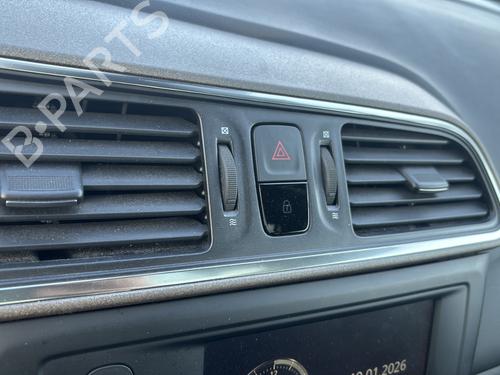 Left tailgate light RENAULT KADJAR (HA_, HL_) 1.2 TCe 130 (HLMR) | BP33711342C79 - Image 6