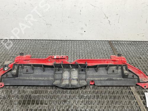 Tværbjælke TOYOTA YARIS (_P9_) 1.4 D-4D (NLP90_, NLP90R) (90 hp) 30515519