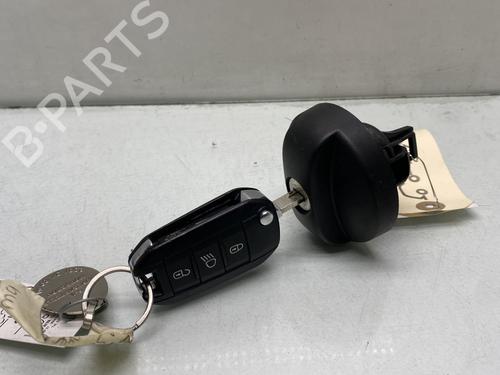 Tankdæksel PEUGEOT 208 I (CA_, CC_) 1.2 VTI 82 (82 hp) 31594691