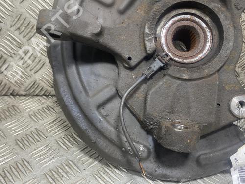 Left front steering knuckle RENAULT VEL SATIS (BJ0_) 2.0 dCi (BJ03, BJ0B) | BP31213099M25 