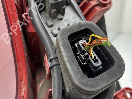Right taillight PEUGEOT 3008 I MPV (0U_) 1.6 HDi | BP28279864C35 