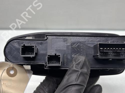 Left front window switch PEUGEOT 2008 I (CU_) 1.2 THP 110 / PureTech 110 | BP32125797I27 - Image 2
