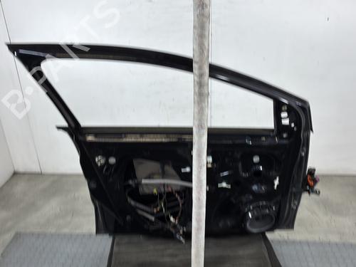 Dør venstre fortil Dør venstre fortil VW POLO V (6R1, 6C1) 1.6 TDI (90 hp) 33609625 33609625