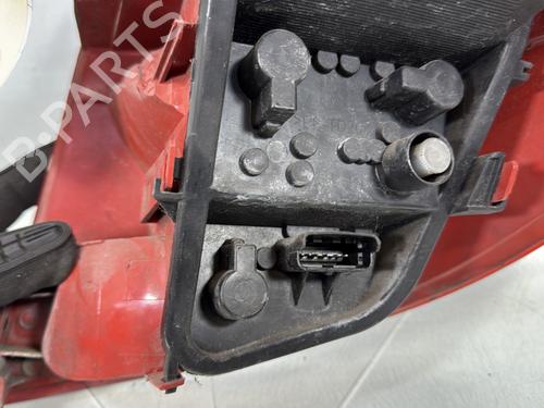 Used Left taillight Left taillight 33314299 33314299