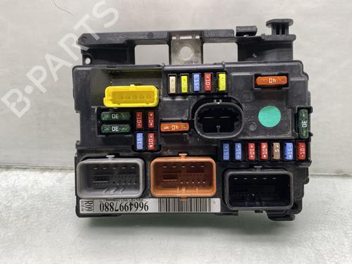 Used Fuse box PEUGEOT 207 (WA_, WC_) 1.6 HDi (90 hp) 26318949