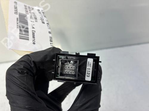 Switch OPEL MERIVA B MPV (S10) 1.4 (75) | BP37525402I30 - Image 2