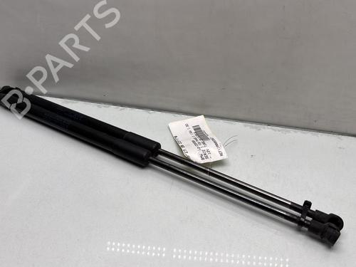 tailgate-lift-support-bmw-1-f20-2011-2012-2013-2014-2015-2016-2017-2018-2019-27632922 main image