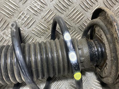 Used Left front shock absorber Left front shock absorber PEUGEOT 208 II (UB_, UP_, UW_, UJ_) 1.2 PureTech 100 (101 hp) 30900375 30900375