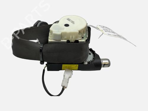 Venstre fortil seleforstrammer Venstre fortil seleforstrammer RENAULT CLIO III (BR0/1, CR0/1) 1.5 dCi (BR17, CR17) (86 hp) 39902376 39902376