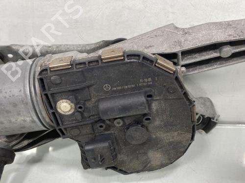 Front wiper motor MERCEDES-BENZ C-CLASS (W204) C 220 CDI (204.002) | BP19992678M29 