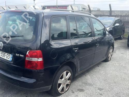 Front wiper motor VW TOURAN (1T1, 1T2) 2.0 TDI 16V | BP23768902M29 