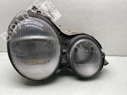 Used Right headlight Right headlight MERCEDES-BENZ E-CLASS (W210) E 220 D (210.004) (95 hp) 25123418 25123418