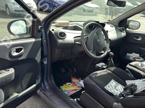 Left front indicator RENAULT TWINGO II (CN0_) 1.2 16V (CN04, CN0B) | BP27722269C32 