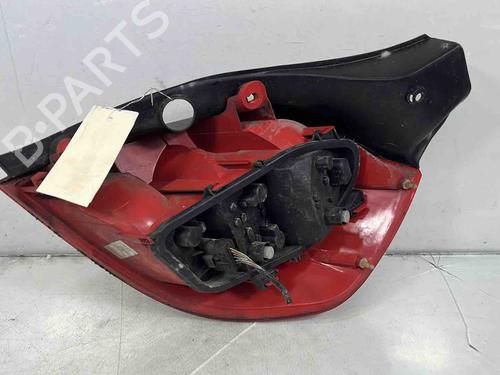 left-taillight-renault-clio-iii-br01-cr01-2005-2006-2007-2008-2009-2010-2011-2012-2013-2014-36590889 main image