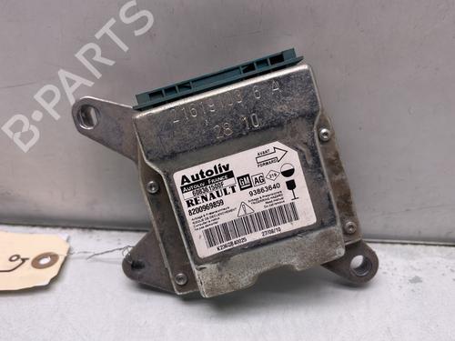 ecu-airbags-renault-trafic-ii-bus-jl-2001-29897500 main image