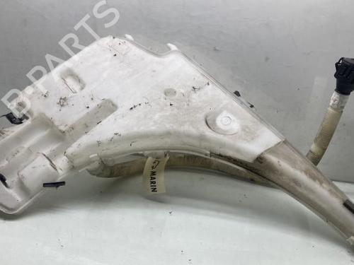 Used Windscreen washer tank BMW X1 (E84) sDrive 18 d (143 hp) 19959865