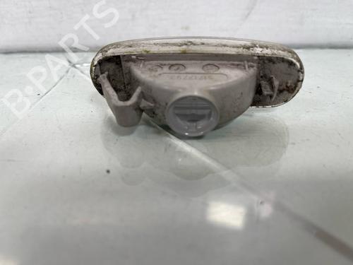 Used Left side indicator Left side indicator 37279922 37279922