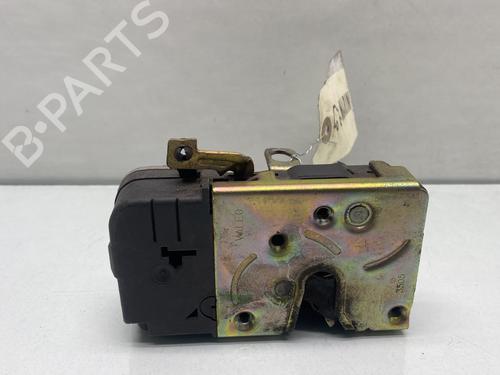 Serrure avant droite PEUGEOT 206 Hatchback (2A/C) 1.4 HDi eco 70 (68 hp) 26496103