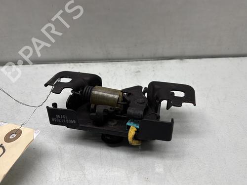 hood-lock-renault-clio-iv-bh_-2012-2013-2014-2015-2016-2017-2018-2019-2020-2021-32113274 main image