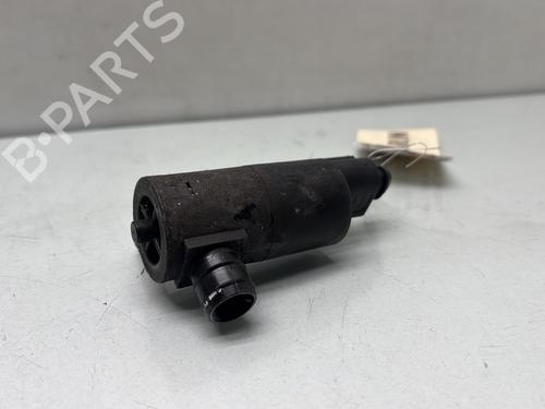 Used Washer pump TOYOTA YARIS (_P9_) 1.4 D-4D (NLP90_, NLP90R) (90 hp) 30520021