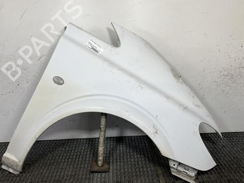 Used Right front fenders MERCEDES-BENZ VITO Bus (W639) 111 CDI (639.701, 639.703, 639.705) (116 hp) 30490372