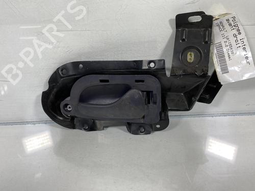 Used Front right interior door handle Front right interior door handle RENAULT ESPACE III (JE0_) 2.2 dCi (JE0K) (130 hp) 19986818 19986818