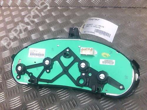 Used Instrument cluster PEUGEOT 206 Hatchback (2A/C) 1.4 i (75 hp) 23885959