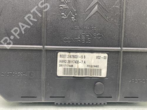 Fuse box PEUGEOT 307 CC (3B) 2.0 HDi 135 | BP28519326E1 