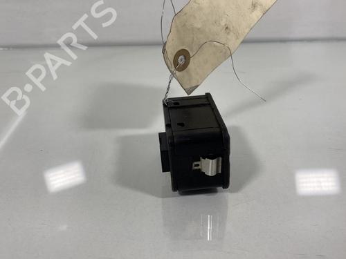 Used Left front window switch OPEL ZAFIRA A MPV (T98) 2.0 DTI 16V (F75) (101 hp) 19975802