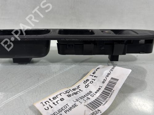 Right front window switch PEUGEOT 207 (WA_, WC_) 1.6 HDi | BP29841921I26