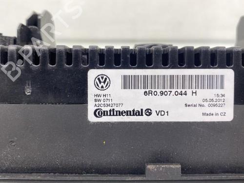 Used Climate control VW POLO V (6R1, 6C1) 1.4 (6R1) (85 hp) 20000303