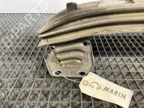 Used Front bumper reinforcement Front bumper reinforcement 19954256 19954256