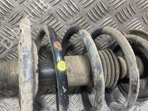 Used Left front shock absorber Left front shock absorber DACIA SANDERO II 1.5 dCi (90 hp) 24960537 24960537