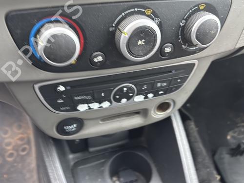Fuse box RENAULT MEGANE III Hatchback (BZ0/1_, B3_) 1.5 dCi (BZ09, BZ0D, BZ1W, BZ29, BZ14) | BP36891547E1 - Image 24