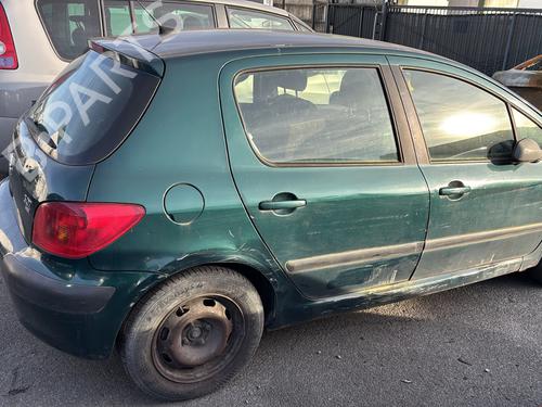 Front bumper PEUGEOT 307 (3A/C) 1.4 HDi | BP25123573C7 