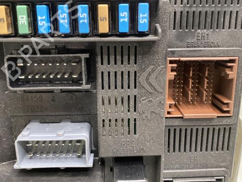 Fuse box PEUGEOT 208 I (CA_, CC_) 1.2 VTI 82 | BP29141738E1 