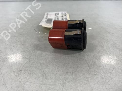 Used Left front window switch Left front window switch FORD TRANSIT Bus (FD_ _, FB_ _, FS_ _, FZ_ _, FC_ _) 2.0 TDCi (F_F_, F_E_, F_G_) (125 hp) 19963401 19963401