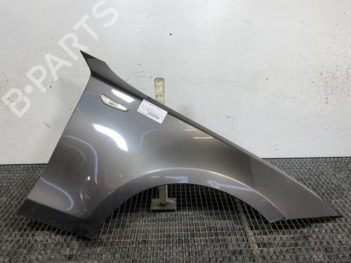 Forkjerm høyre BMW 1 (E87) 118 d (122 hp) 23765153