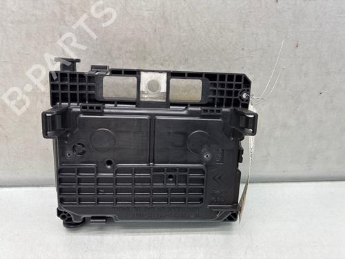 Used Fuse box Fuse box 37249537 37249537
