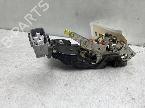 Front right lock TOYOTA HIACE IV Van (__H1_, __H2_)  6905126030