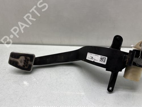 Used Clutch pedal Clutch pedal FORD PUMA (J2K, CF7) 1.0 EcoBoost mHEV (125 hp) 33206251 33206251