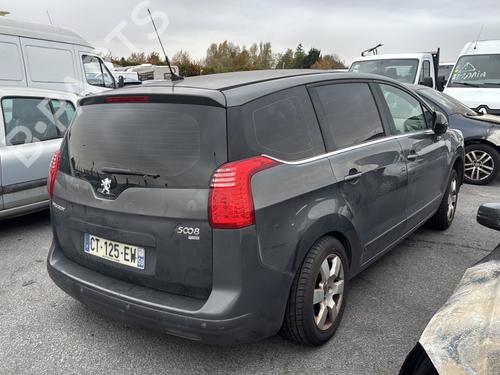 Used Parts PEUGEOT 5008 (0U_, 0E_) 1.6 HDi (114 hp) 4355537