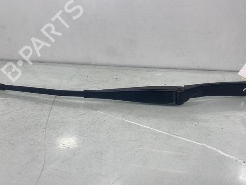 Used Front windshield wiper arm Front windshield wiper arm 31046411 31046411
