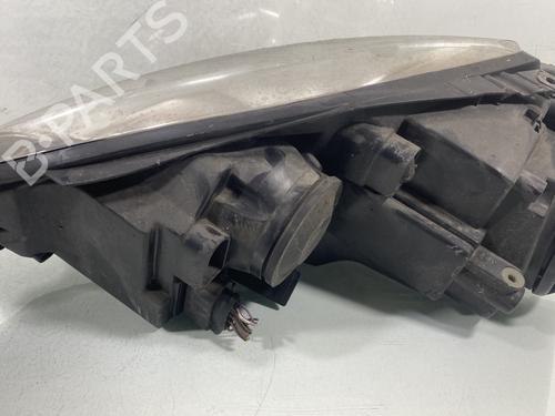 Højre forlygte VW GOLF V (1K1) 1.9 TDI (105 hp) 28279771