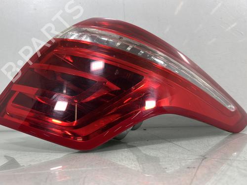 Used Right taillight CITROËN C4 Picasso I MPV (UD_) 1.6 HDi (109 hp) 32368148
