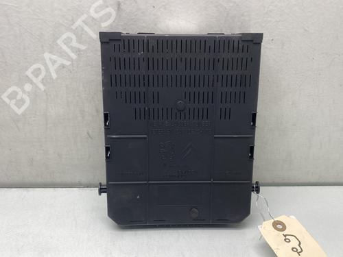 Used Fuse box CITROËN C4 Picasso I MPV (UD_) 1.6 HDi (109 hp) 28519797